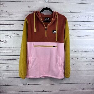 NWOT! Men’s Massive Outdoor Hooded Fleece Quarter Zip